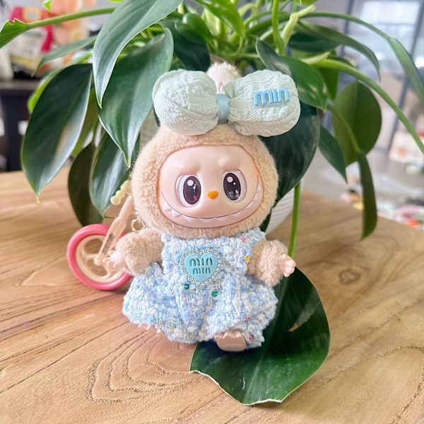 /NC/Andre generasjons Labubu dukke klær Kun klær Blind Box tilbehør Jumpsuit Duftstil for sittende festutskifting Black grids fragrance set