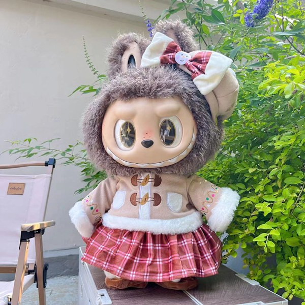 /NC/58cm Zimomo Docka Vinyl Labubu Plysch Kläder Söt Klänning Outfit Kläder Endast Labubu 58cm clothes without doll M christmas red plaid skirt suit