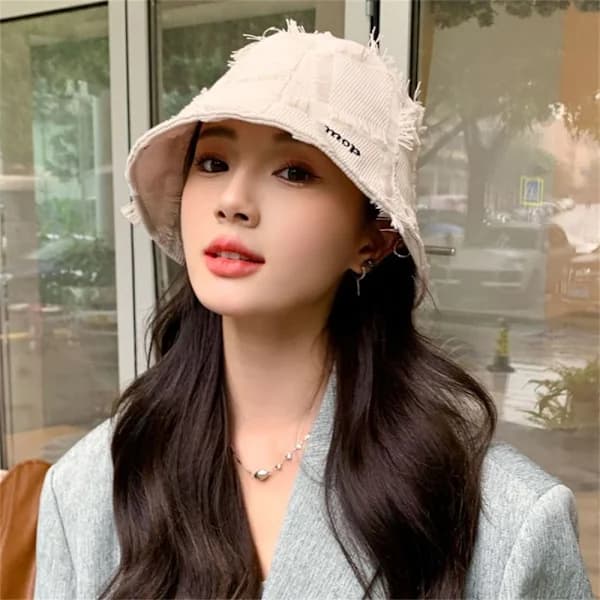 Basin Hattar Bucket Hat BEIGE beige