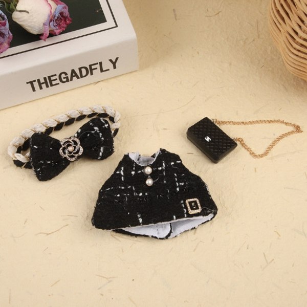 /NC/Andre generasjons Labubu dukke klær Kun klær Blind Box tilbehør Jumpsuit Duftstil for sittende festutskifting Black grids fragrance set