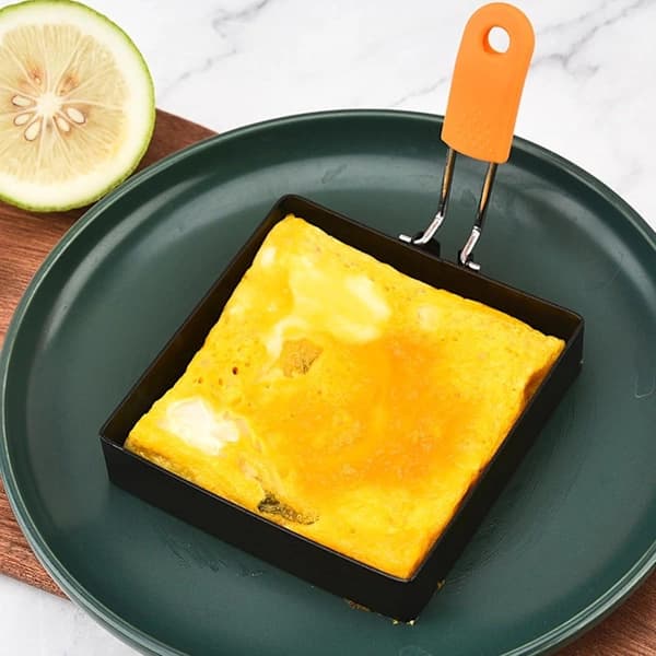 Eggform 4 stk Rustfritt stål 10x8cm med silikonhåndtak