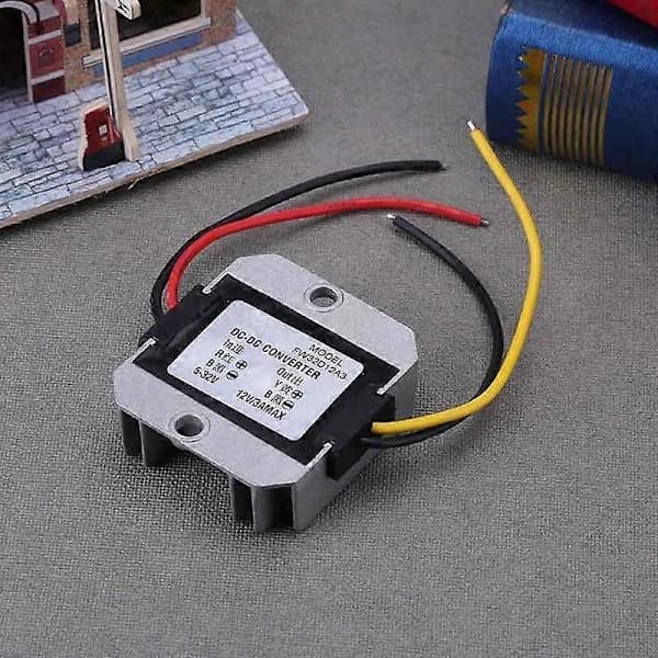 DC-DC 5-32V til 12V 3A Automatisk Spenningsstabilisator Strømomformer Regulator