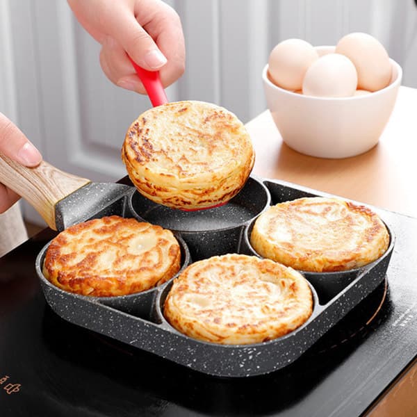 [NT] Egg stekepanne med 4 kopper multifunksjonell lett å rengjøre eggpanne for eggburgere 4 hull