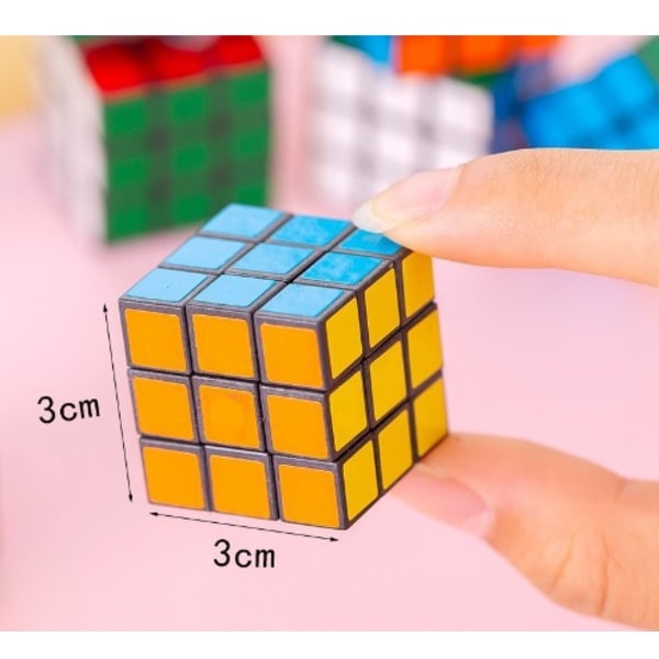 3 cm pieni Rubikin kuutio 3 tasoa avaimenperällä Rubikin kuution riipus opettavainen lelu lasten älykkyys Rubikin kuutio (ilman avaimenperää) Without keychain/NT/