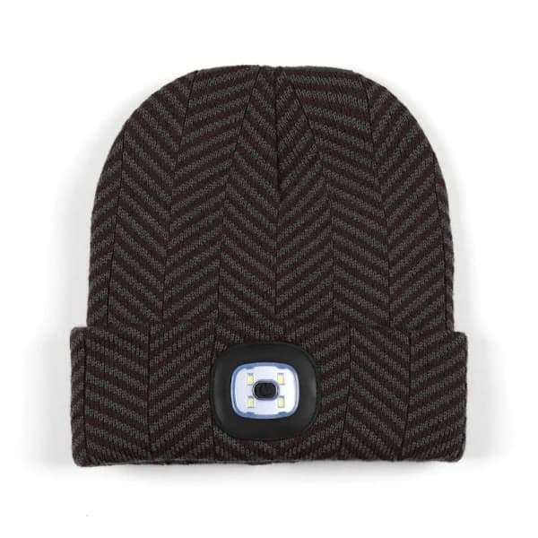 LED hue strikket hat 4 4 4