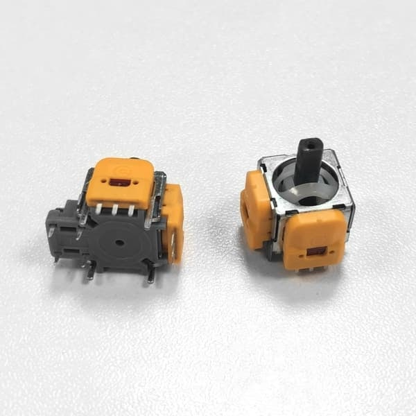 [NT] Set med 10 PS5 Hall-joysticks