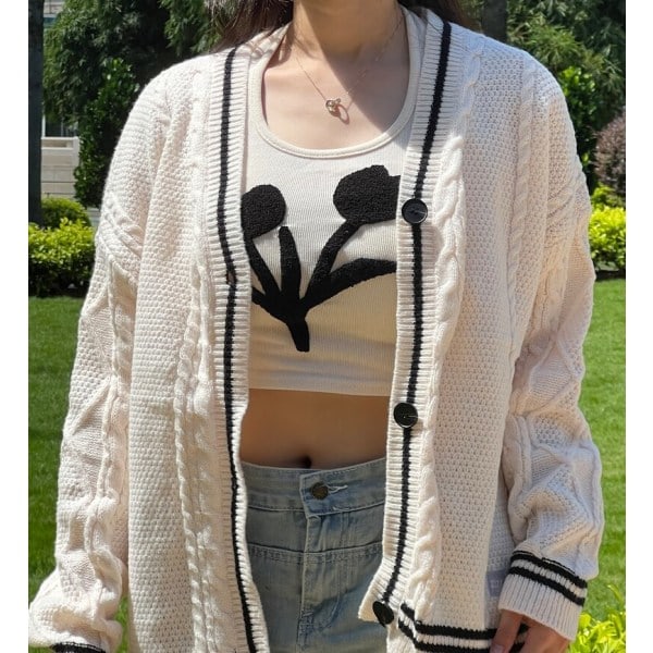 Handgjord Vit Stjärna Folklore Cardigan Stjärnbroderad Merch Ove M