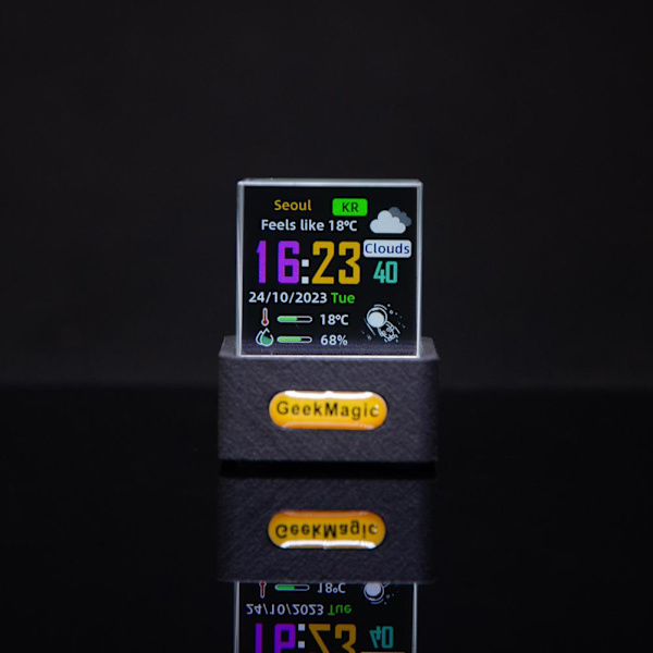 Geek-Magic Mini 3D Hologram Kub Display, Smart Väderstation Digital Klocka, GIF Animation Kreativ Gåva Cool Skrivbordsdekor Flexibel Display