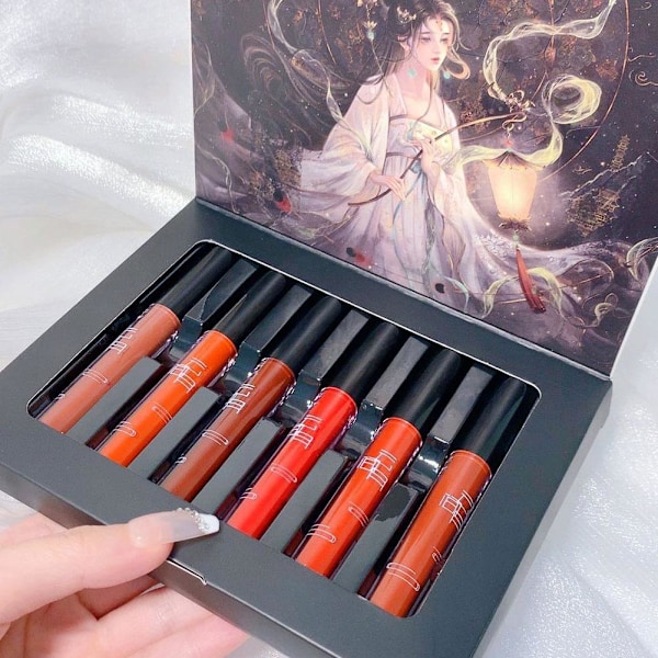 Mild Läppfärg Med Gincu Baldu Pusam Set För Vacker Makeup