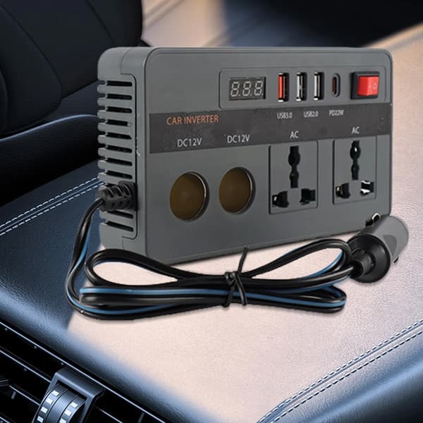 Bærbar 300W bilomformer til roadtrips