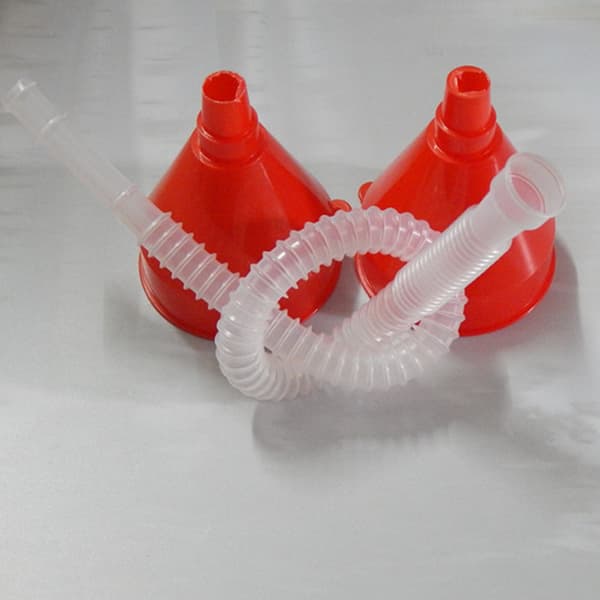 Multifunksjonell plast lang fleksibel rør oljetrakt for alle biler