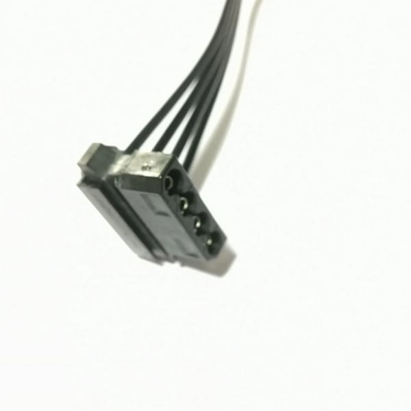 Host Case Mainboard IDE 6Pin til 4 Port 4Pin Strømkabel Adapter Splitter til PC