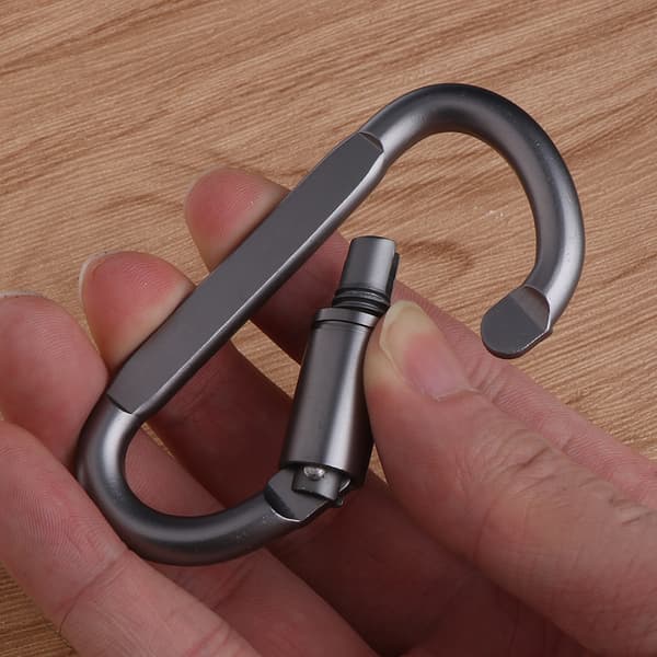 Aluminiumlegering D-ring Karbinhakar Clip D Shape Gate Small Keychain Karbinhake Clip Outdoor Camping Mini Lock Snap Hook Black