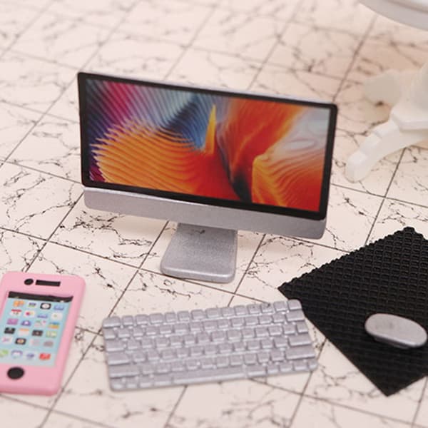 4 stk./sæt Mini Realistisk Computer Desktop Rollespil Legetøj til Miniature Rumindretning Black