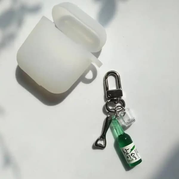 Muodikas asuste Soju-olutpullon avaimenperä puhelinketjuominaisuudella