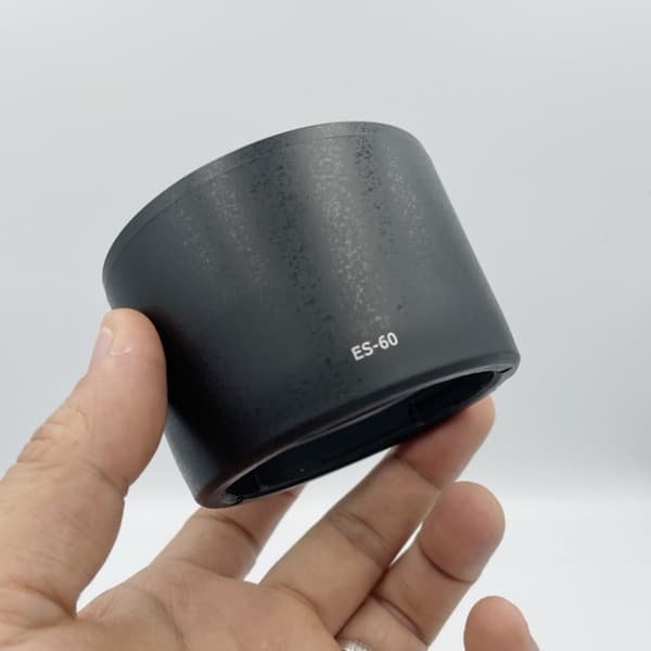 ES60 Kamerablender for EF-M 32mm f/1.4