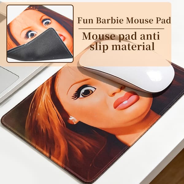 Morsom musematte med sklisikker gummibase for kontor og spill