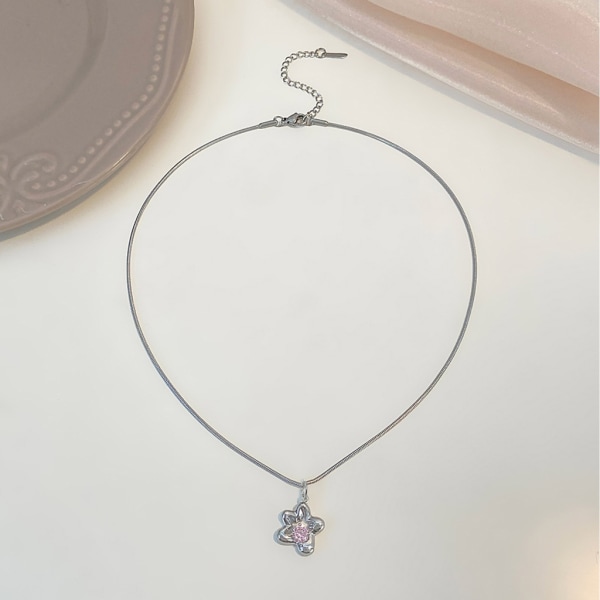 Kvinnor Halsband Rosa Zircon Choker Halsband Tunn Kedja Minimalistisk Blomsterhänge Halsband Smycken Krage Kedja Kvinnor Tjej