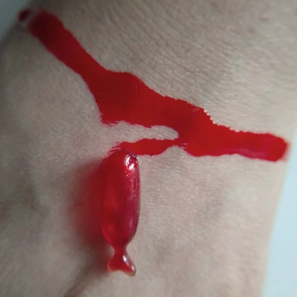 10 st Halloween falska blodkapselpiller för Vampyr Skräck Funny Joke Prank Tri