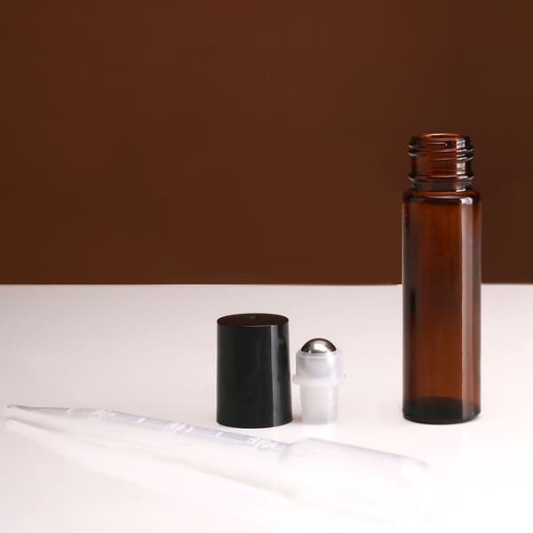 Eteriska oljor Parfym Kosmetika Glasbehållare DIY Läcksäker Roll-On Flaska