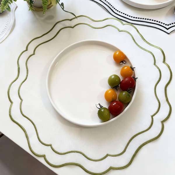 Rund bordmatte med blomsterbroderi i polyesterstoff for bryllupsmottakelser black
