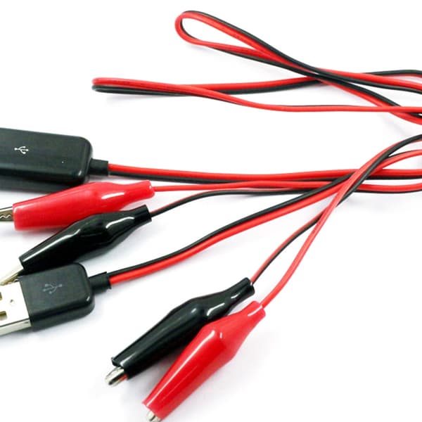 Stærkt USB testclipsæt med sorte alligatorklemmer 3A strøm 50cm