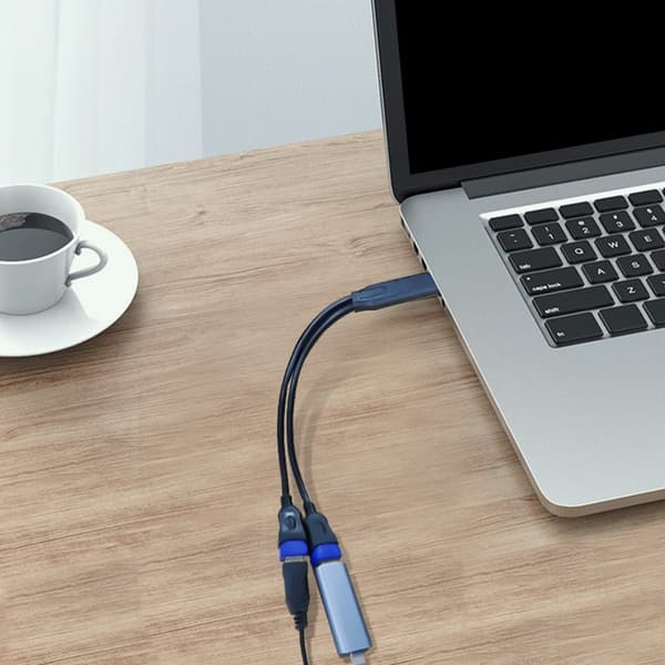 Dobbelt Port USB Splitter Kabel til Samtidig Opladning og Dataoverførsel