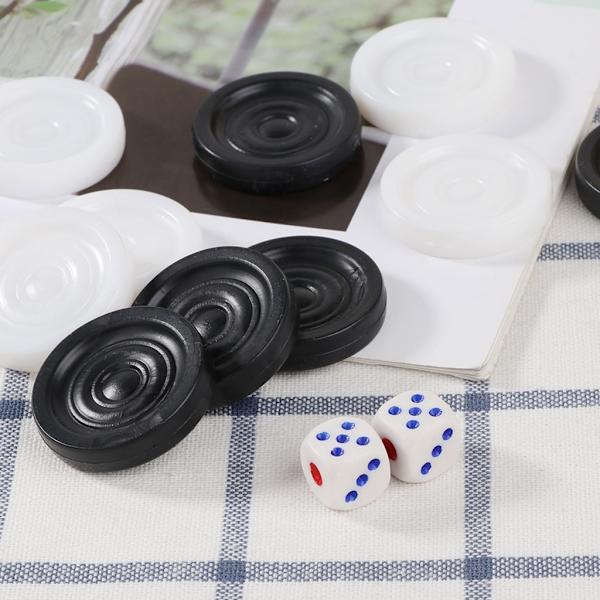 32 stycken plastpjäser, internationellt svart vitt schack, backgammon pjäs Chip pieces set för barn Barnleksak 28mm