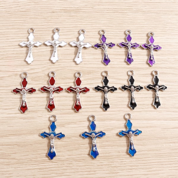 20 st/lot Candy Color Cross-Charm gör-det-själv-armband halsband gör hänge för DIY handgjorda smycken Tiny Crucifix hänge Blue