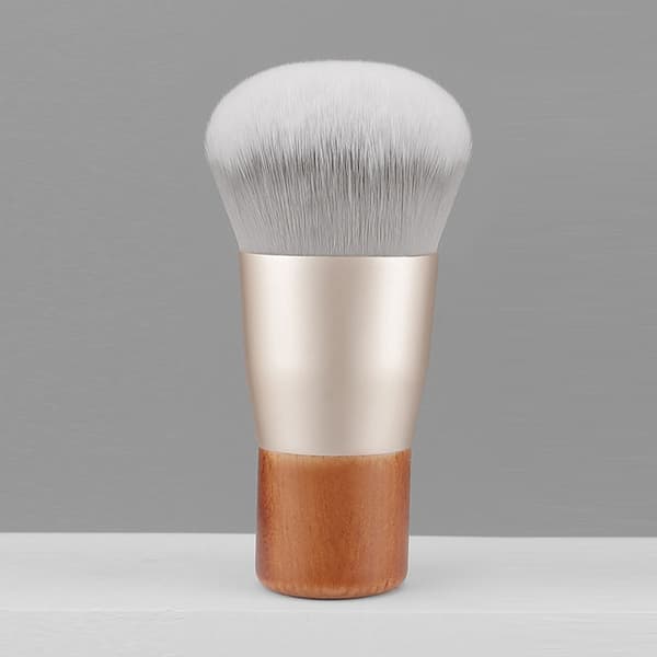Blød fiber oval ansigtsmakeupværktøj, blending, buffing concealerbørste til kvinder