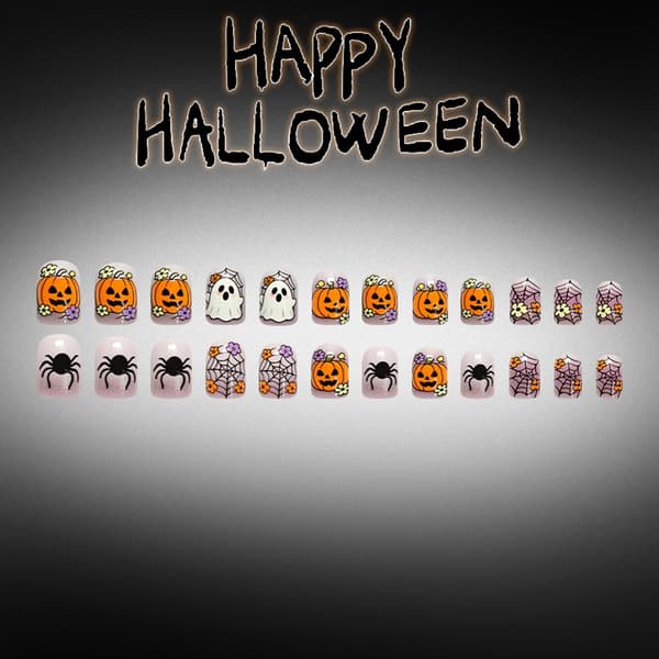 Manikyrsett med Halloween-tema med gresskar- og spindelvevdesign