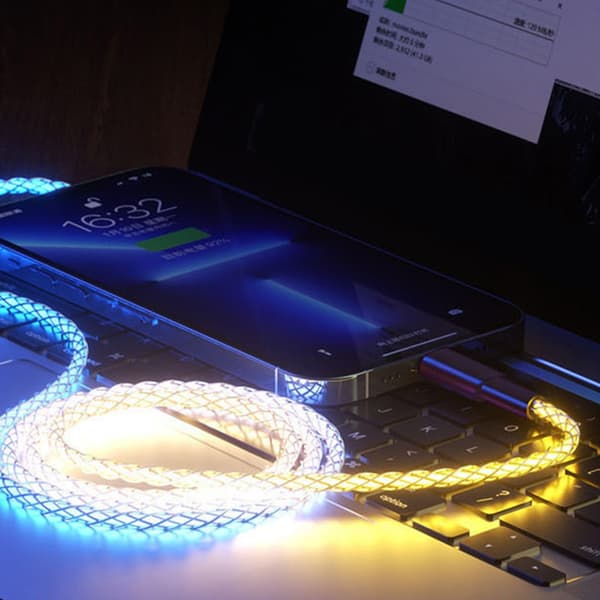 60W Hurtigladekabel RGB Dynamiske Lys USB C Aluminiumshus 1M Lengde
