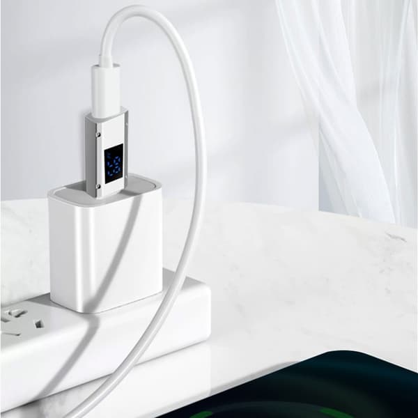Rask Lading og Dataoverføring USB C Adapter Kompatibel for Ulike Enheter