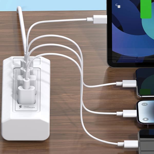 USB - 2xPD ja 2x USB -lataushubi puhelimille, tableteille ja muille
