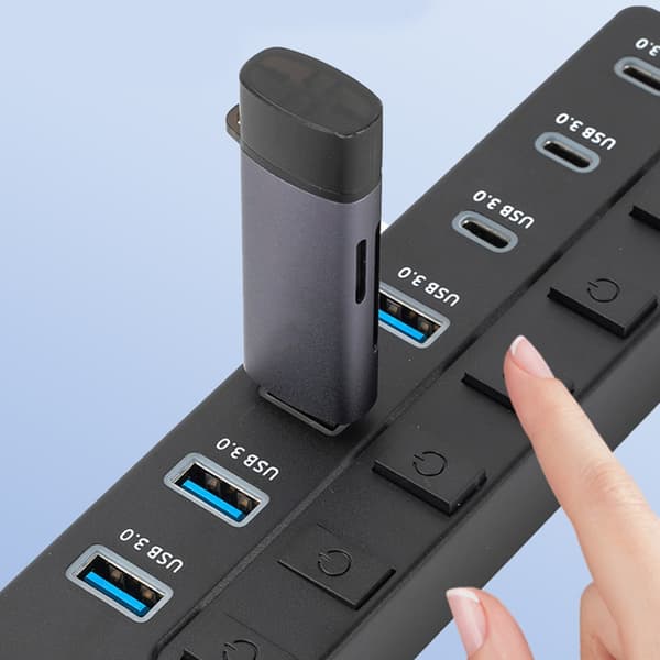 Snabb 5 Gbps USB C-adapter 7 Portar 4 USB3.0 3 Typ C med Strömbrytare