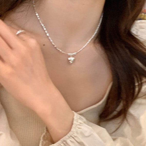 Trasigt silverhalsband Fashionabla hjärtat hänge halsband legeringsmaterial hänge choker Y2K smycken present till kvinna tjejer
