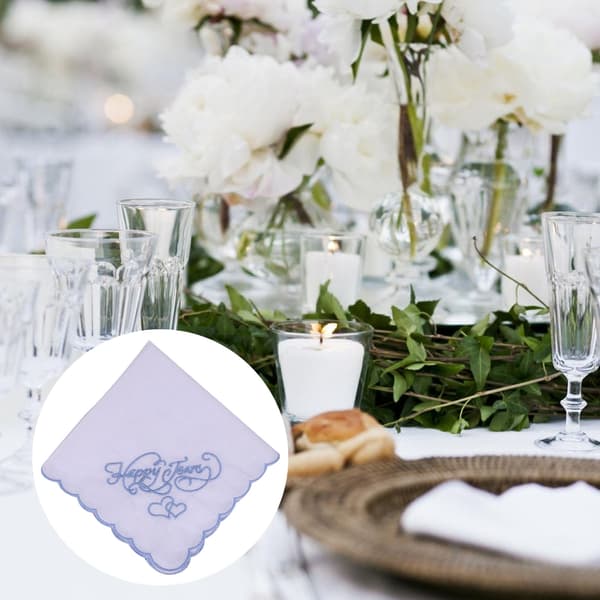 Elegant bomulls näsduk med broderi av glädjetårar, bröllopsminne