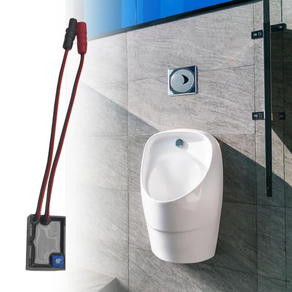 Automatiske sensorer urinal skylleventiler batteri til effektiv vandbesparelse