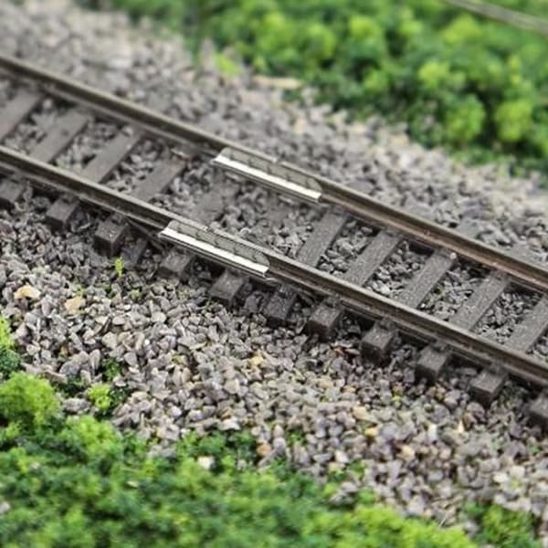 10 stk. 1:87 Togskinneforbindelsesclips Metalskinneforbindere til Entusiaster