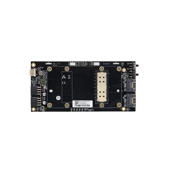 PCIe x16 Passthrough bakplaner for bedriftsservere med lav latensytelse