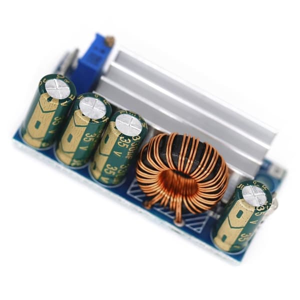 Automatisk 4-30V til 0.5-30V Step Up Down Boost Converter Strømforsyningsmodul