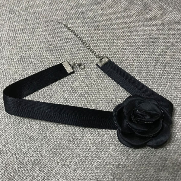 Tyg-Blomma Choker Svart Sammet-Nyckelhalsband Söt romantisk krage Halsband Bröllopsfest Smycken för kvinnor Flickor Black