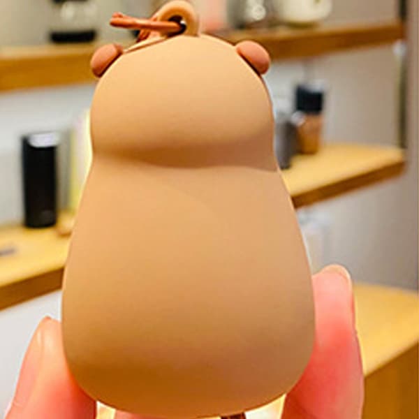 Lysende Capybara Nøglering Sød Dyrefigur Stærk Plastik Nøglering til Taske Brown