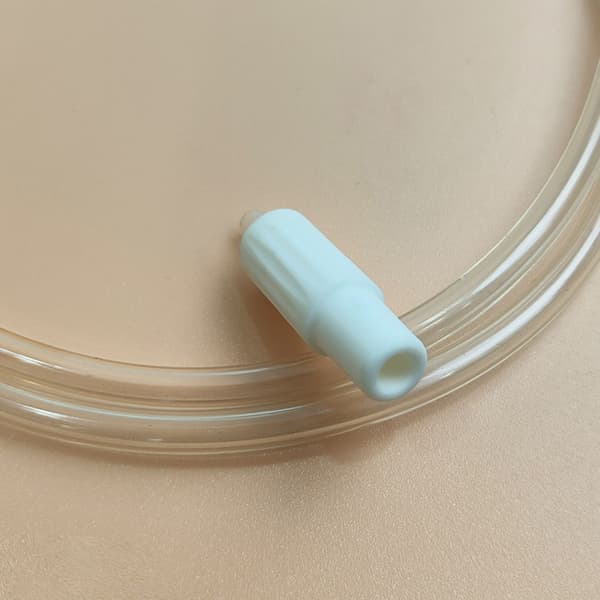 Elektrisk pumpetilkobling med sikker klikkdesign for enkel montering