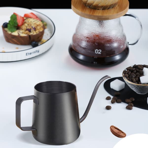 Effektiv 250 ml kaffekande med lang tud til præcis brygning