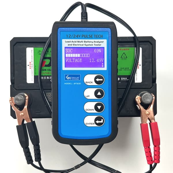 Automatisk Batteritestare Spänningskapacitetsmätning För Bilunderhåll