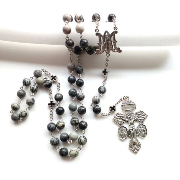 Rosary Black Stone Beads Halsband med Jesus Crucifix för Cross Pendant Halsband