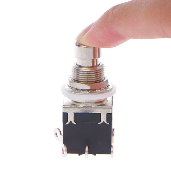 AC 250V/2A 125V/4A 6Pins DPDT Stomp Foot Switch för gitarr