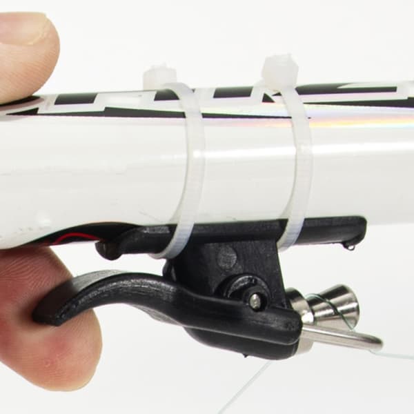 Fiske Trigger Aid Power Cast Sjöfiske Casting Trigger Tumknapp Kanonklämma Fast spole Casting Finger Protector