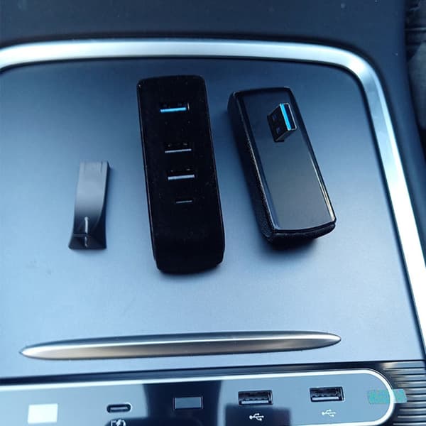 For Model 3/Y Modifiserte Tilbehør Hanskerom Utvidelsesdokk USB-Utvidelse